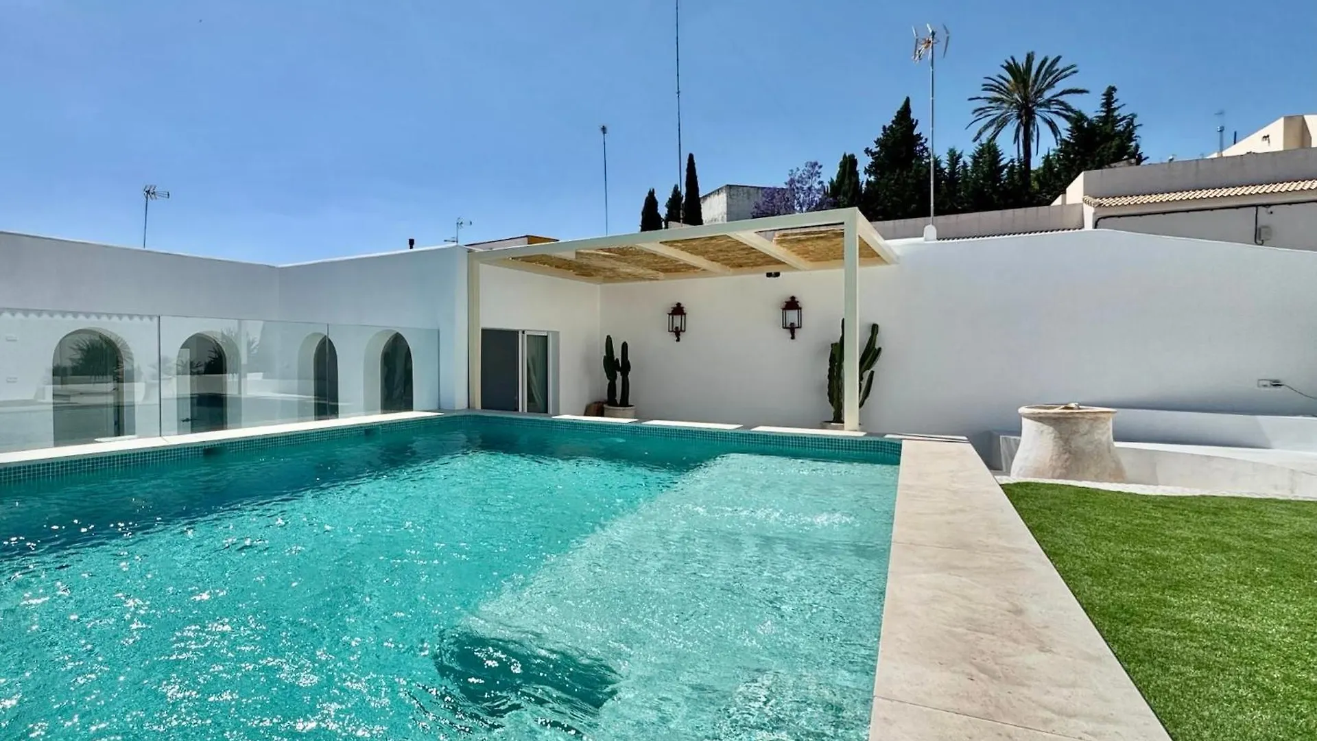 Villa Con Piscina Privada Salada, Solarium Y 3 Dormitorios